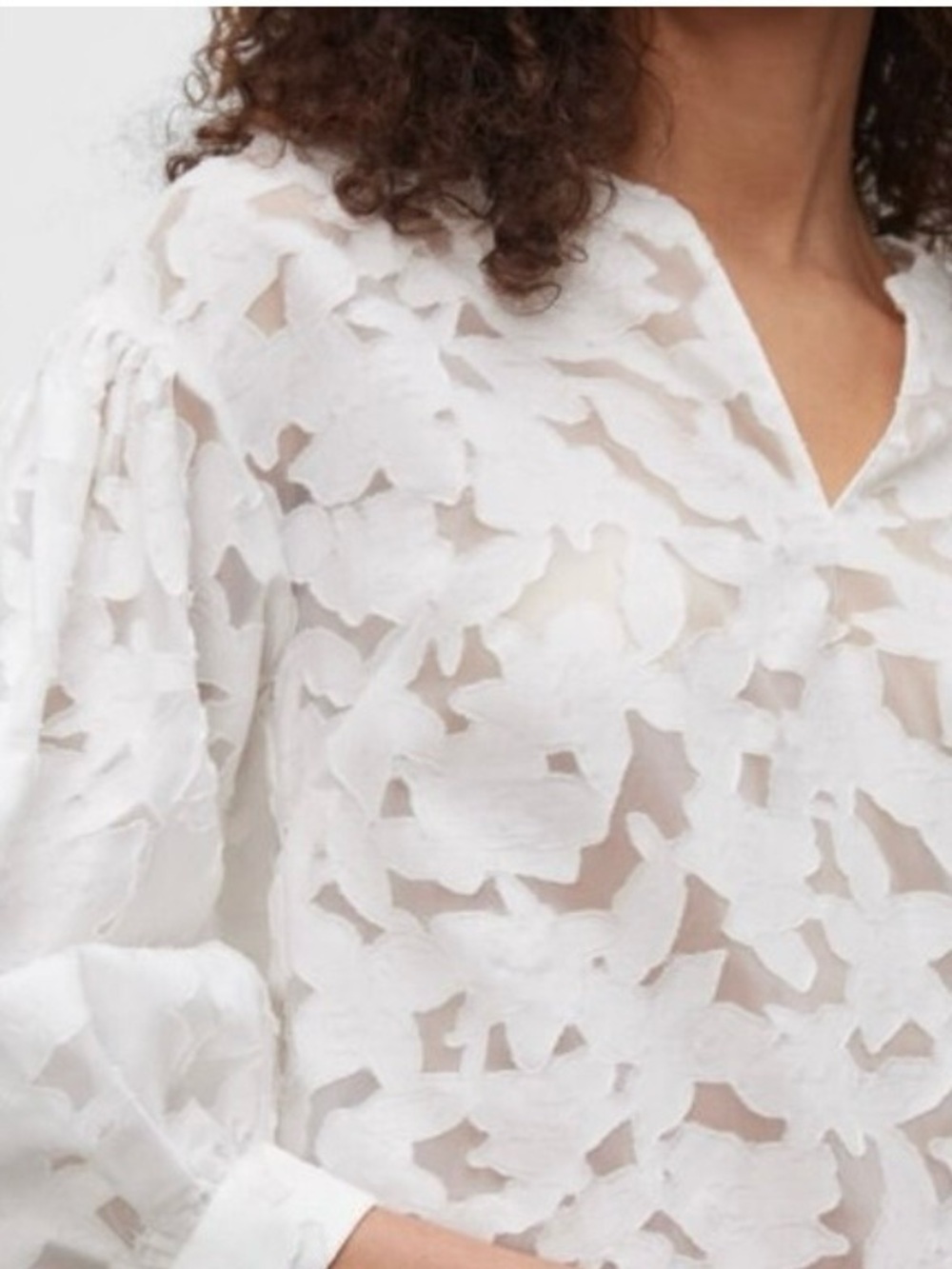 Club Monaco White Floral Cutout Long-Sleeve Blouse